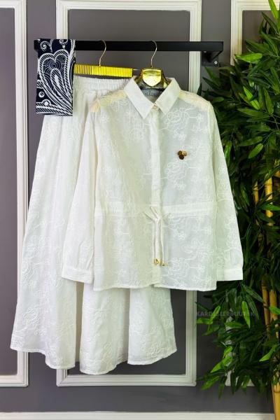 Nakış İşlemeli Etekli Takım Beyaz