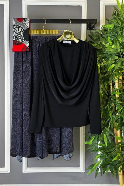 Degaje Yaka Desenli Etekli Takım Siyah