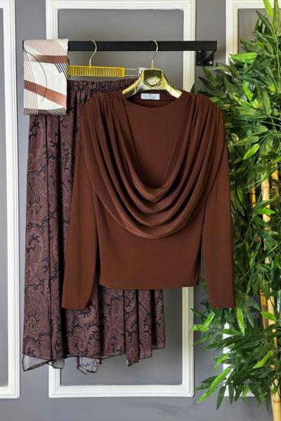 Degaje Yaka Desenli Etekli Takım Kahverengi