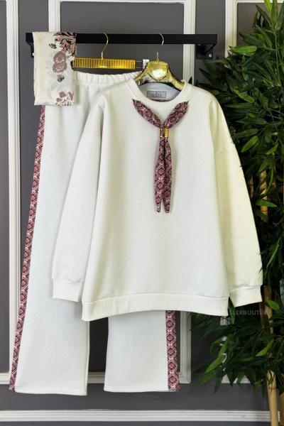 Fular Detaylı İkili Takım Beyaz