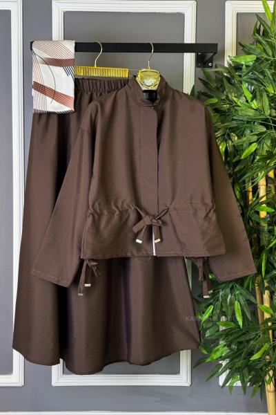 Hakim Yaka Fermuarlı Etekli Takım Kahverengi