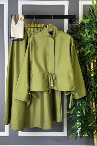 Hakim Yaka Fermuarlı Etekli Takım Yağ Yeşili