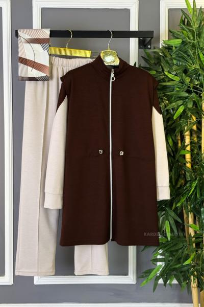 Üçlü Oyso Yelekli Takım Kahverengi